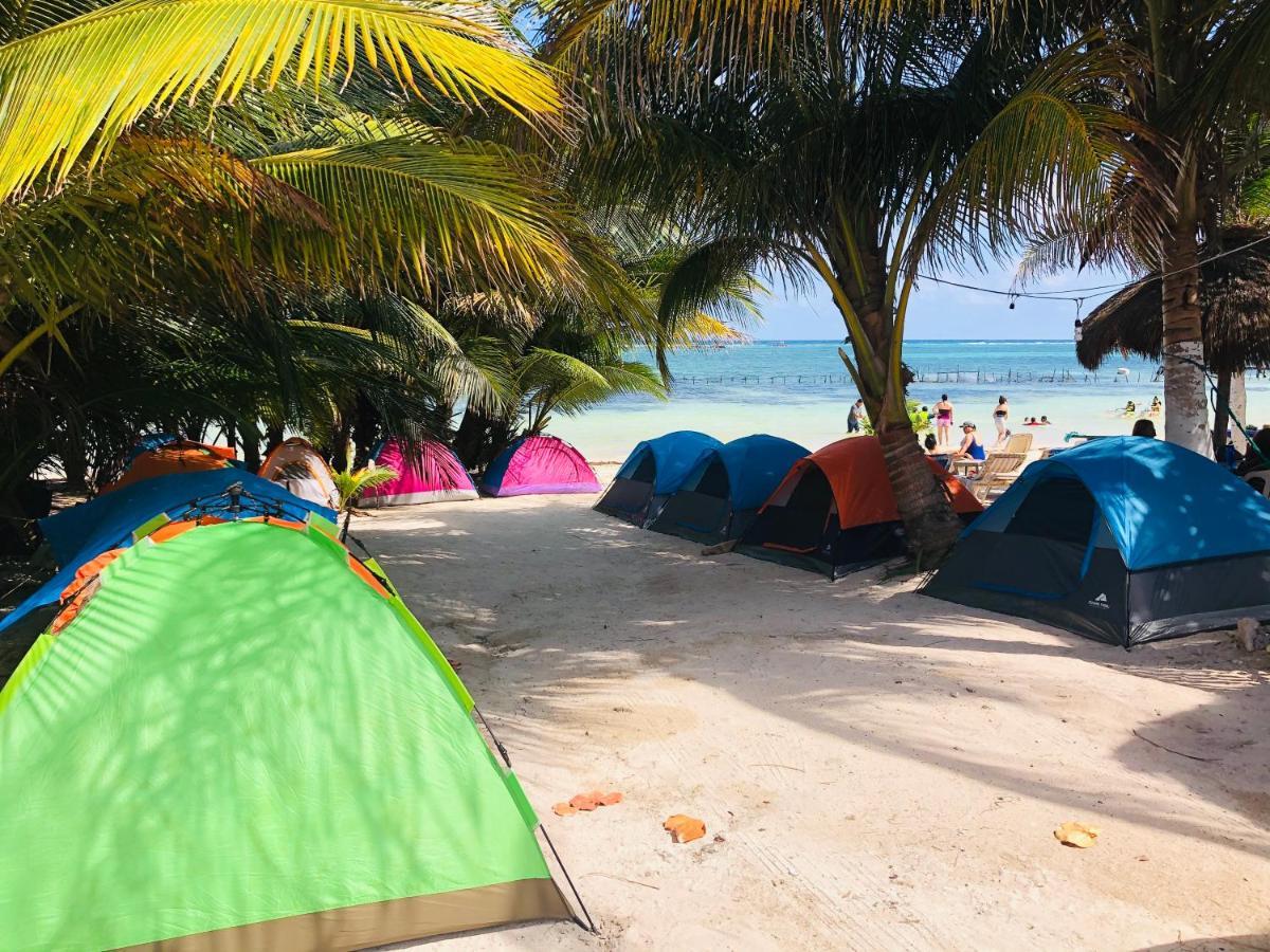 Camping Lunas Bar มาอาอวล ภายนอก รูปภาพ